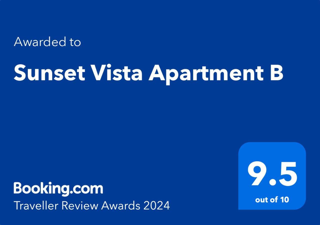 Sunset Vista Apartment B Macao Exterior photo